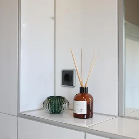 Apartment Design - Netflix, Nespresso, Zentral