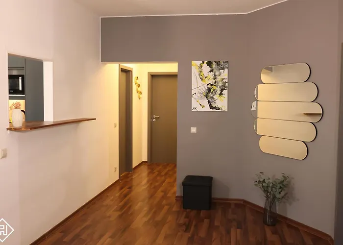 Design - Netflix, Nespresso, Zentral *