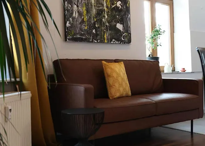 Design - Netflix, Nespresso, Zentral アパート