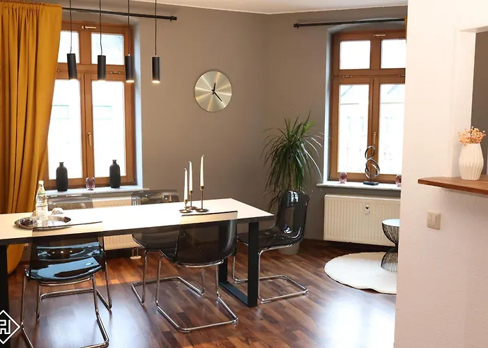 Design - Netflix, Nespresso, Zentral アパート ケムニッツ